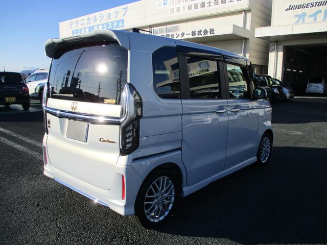 N-BOXカスタム Lターボ 5ドア CVT ターボ プッシュスタート 両側パワースライドドア ホンダセンシング LEDヘッド・フォグランプ 8インチナビ ETC2.0 ドラレコ前後 コーナーセンサー(5枚目)