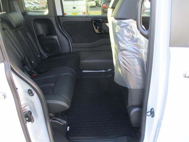 N-BOXカスタム Lターボ 5ドア CVT ターボ プッシュスタート 両側パワースライドドア ホンダセンシング LEDヘッド・フォグランプ 8インチナビ ETC2.0 ドラレコ前後 コーナーセンサー(12枚目)