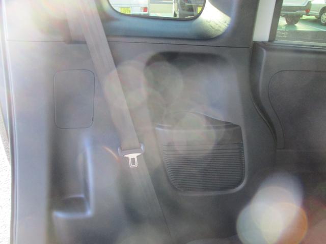 N-BOXカスタム Lターボ 5ドア CVT ターボ プッシュスタート 両側パワースライドドア ホンダセンシング LEDヘッド・フォグランプ 8インチナビ ETC2.0 ドラレコ前後 コーナーセンサー(17枚目)