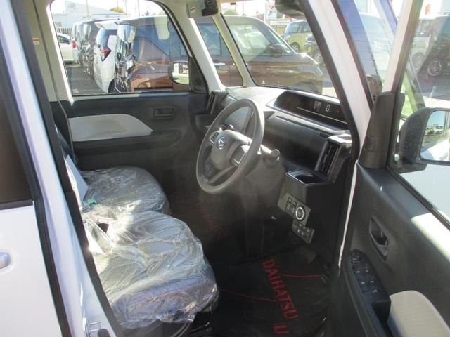 タント Ｘリミテッド　５ドア　ＣＶＴ　ＡＢＳ　ＳＲＳエアバック　スマアシ　プッシュスタート　ＬＥＤヘッドランプ　両側パワースライドドア　９インチスマホ連携ディスプレイオーディオ（11枚目）