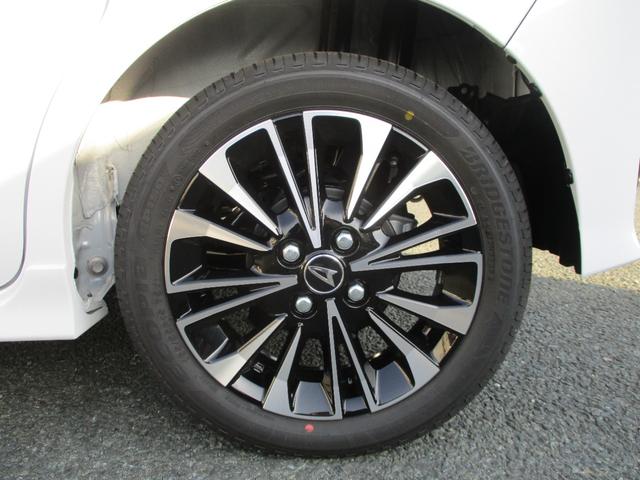 タント カスタムＲＳリミテッド　５ドア　ＣＶＴ　ターボ　プッシュスタート　スマアシ　ＳＲＳエアバック　ＬＥＤヘッドランプ・フォグランプ　両側パワースライドドア　スマートクルーズパック　９インチスマホ連携ディスプレイオーディオ（9枚目）