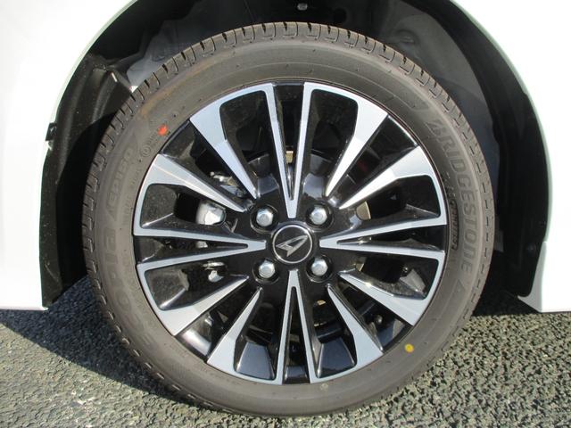 タント カスタムＲＳリミテッド　５ドア　ＣＶＴ　ターボ　プッシュスタート　スマアシ　ＳＲＳエアバック　ＬＥＤヘッドランプ・フォグランプ　両側パワースライドドア　スマートクルーズパック　９インチスマホ連携ディスプレイオーディオ（10枚目）