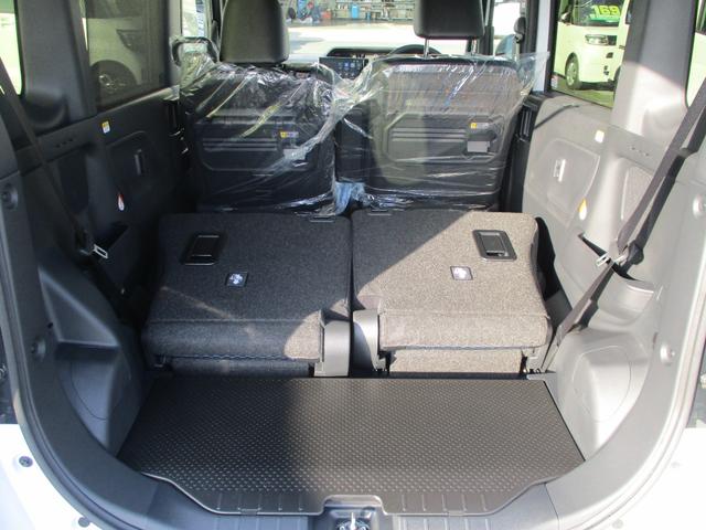 タント カスタムＲＳリミテッド　５ドア　ＣＶＴ　ターボ　プッシュスタート　スマアシ　ＳＲＳエアバック　ＬＥＤヘッドランプ・フォグランプ　両側パワースライドドア　スマートクルーズパック　９インチスマホ連携ディスプレイオーディオ（14枚目）