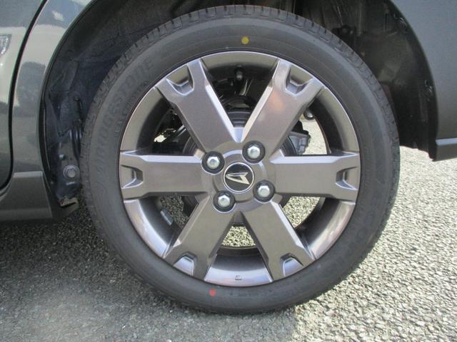 タント ファンクロスターボリミテッド　５ドア　ＣＶＴ　プッシュスタート　両側パワースライドドア　ＬＥＤヘッドランプ・フォグランプ　スマアシ　ＳＲＳエアバック　コーナーセンサー　９インチスマホ連携ディスプレイオーディオ　リアカメラ　ＥＴＣ（9枚目）