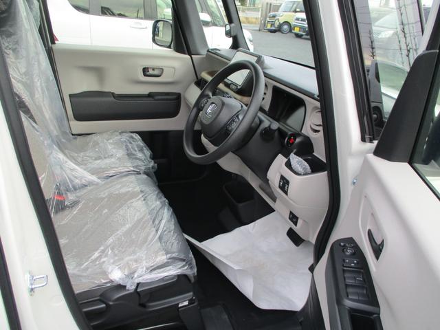 Ｎ－ＢＯＸ ベースグレード　５ドア　ＣＶＴ　プッシュスタート　両側パワースライドドア　ＬＥＤヘッドランプ　ホンダセンシング　ＳＲＳエアバック　コンフォートパッケージ　コーナーセンサー前後　８インチディスプレイオーディオ　Ｒカメラ（11枚目）