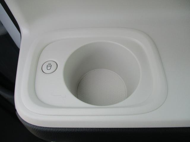 ムーヴキャンバス ストライプスG 5ドア CVT プッシュスタート 両側パワースライドドア スマアシ SRSエアバック LEDヘッドランプ・フォグランプ リアカメラ 置きラクボックス 前後コーナーセンサー(24枚目)