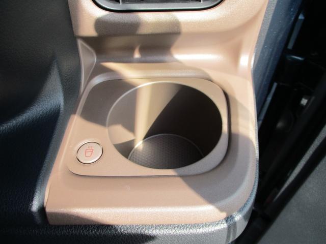 ムーヴキャンバス セオリーG 5ドア CVT プッシュスタート 両側パワースライドドア スマアシ SRSエアバック LEDヘッドランプ・フォグランプ 置きラクボックス 前後コーナーセンサー 9インチスマホ連携ディスプレイオーディオ(30枚目)