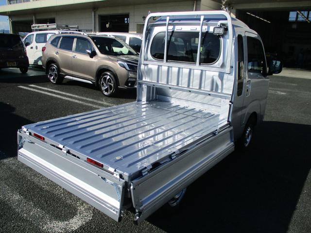 ハイゼットトラック ジャンボエクストラ　２ドア　ＣＶＴ　４ＷＤ　プッシュスタート　スマアシ　ＡＢＳ　Ｗエアバック　ＬＥＤヘッドランプ・フォグランプ　電格ドアミラー　コーナーセンサー前後（9枚目）