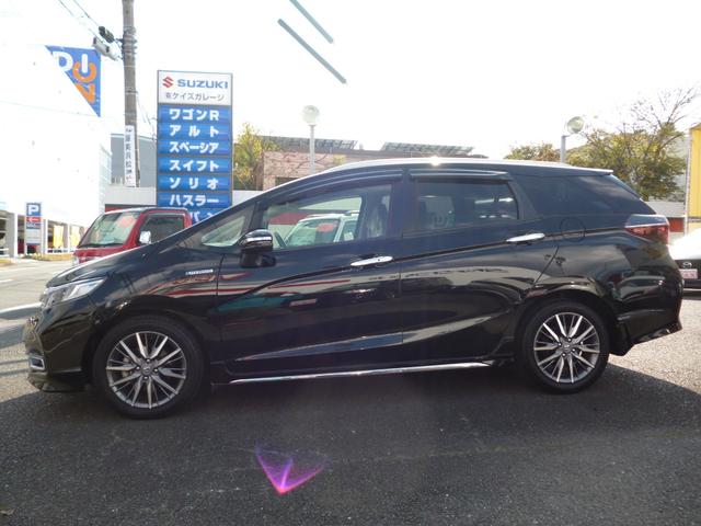 シャトル ハイブリッドＺ　ホンダセンシング　ワンオーナー　純正ナビ　フルセグＴＶ　バックカメラ　Ｂｌｕｅｔｏｏｔｈ　ＤＶＤ再生　ＬＥＤヘッド＆フォグ　ＥＴＣ　ＨｏｎｄａＳＥＮＳＩＮＧ　コンフォートビューＰＫＧ　取説　保証書　ナビ取説　スペアキー（6枚目）