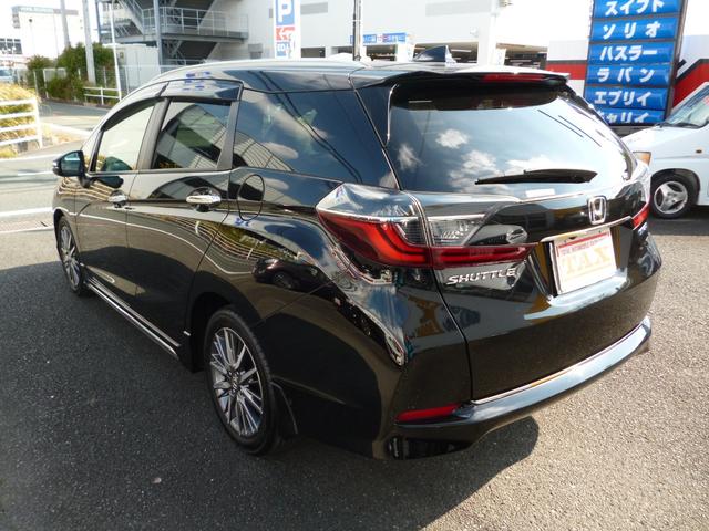 シャトル ハイブリッドＺ　ホンダセンシング　ワンオーナー　純正ナビ　フルセグＴＶ　バックカメラ　Ｂｌｕｅｔｏｏｔｈ　ＤＶＤ再生　ＬＥＤヘッド＆フォグ　ＥＴＣ　ＨｏｎｄａＳＥＮＳＩＮＧ　コンフォートビューＰＫＧ　取説　保証書　ナビ取説　スペアキー（10枚目）