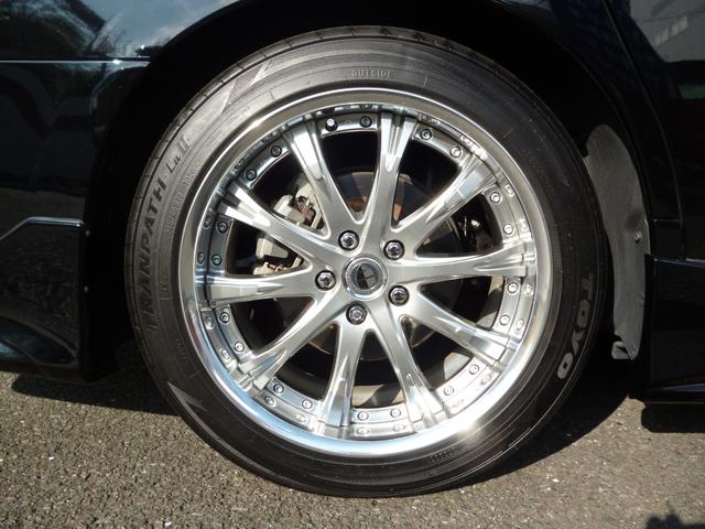 アルファードハイブリッド エグゼクティブラウンジ　ワンオーナー　禁煙車　サーンルーフ　ＷＡＬＤエアロ　ＷＯＲＫ１９インチＡＷ　ＪＢＬサウンド　リヤシートエンターテインメント　シートヒーター　パノラミックビューモニター　プリクラッシュセーフティシステム（21枚目）