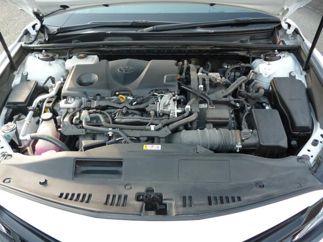 カムリ ＷＳレザーパッケージ　ワンオーナー　ＴＲＤエアロ＆マフラー　純正１８インチアルミ　パノラマムーンルーフ　メーカーナビ　フルセグＴＶ　ブラインドスポットモニター　ＪＢＬプレミアムサウンドシステム　ＤＶＤ再生可　シートヒーター（18枚目）