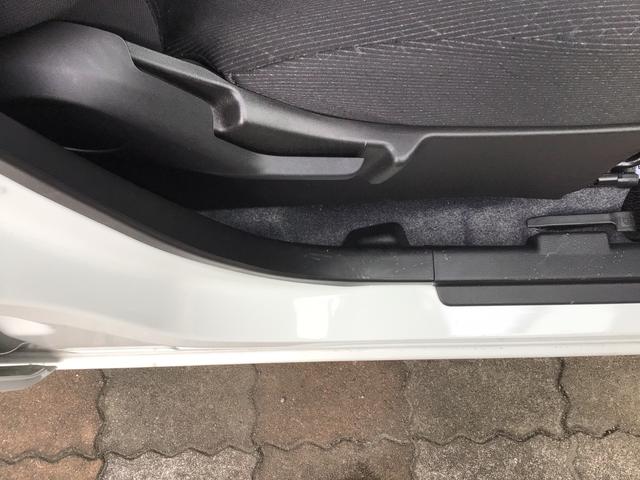 ワゴンR FX /デュアルカメラブレーキサポート/クリアランスソナー/スマートキー&プッシュスタート/純正CDチューナー/(12枚目)