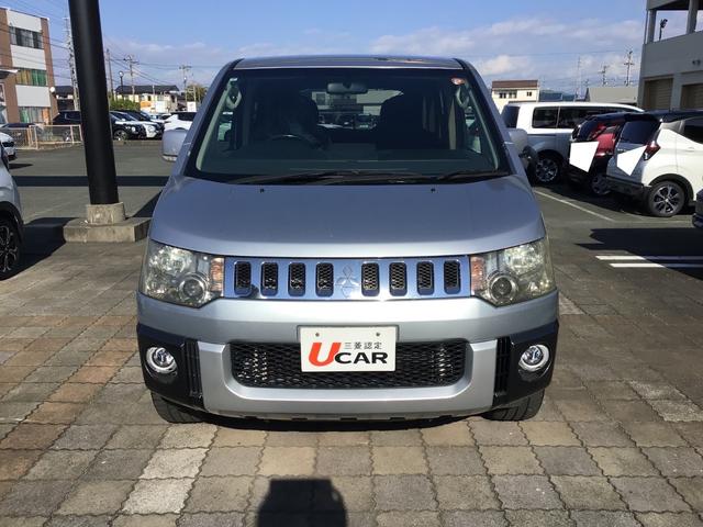 デリカD:5 G パワーパッケージ /両側パワースライドドア/社外ナビゲーション/Bluetooth audio/フルセグ/クルーズコントロール/ビルトインETC/ラジエーター修理済/7人乗り/ワンオーナー/(3枚目)