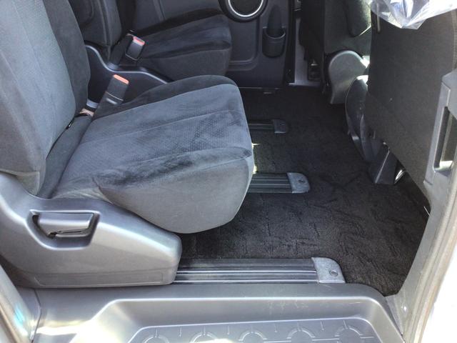 デリカD:5 G パワーパッケージ /両側パワースライドドア/社外ナビゲーション/Bluetooth audio/フルセグ/クルーズコントロール/ビルトインETC/ラジエーター修理済/7人乗り/ワンオーナー/(33枚目)