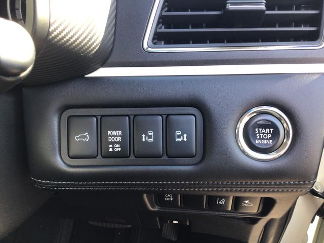 デリカＤ：５ Ｇ　パワーパッケージ　／車検整備付／社外９インチナビゲーション／フルセグ／Ｂｌｕｅｔｏｏｔｈ　ａｕｄｉｏ／全方位モニター／リヤフリップダウンモニター／両側パワースライドドア／パワーバックドア／ドライブレコーダー／ＥＴＣ／（13枚目）