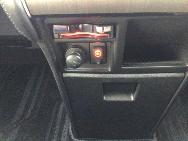 デリカＤ：５ Ｇ　パワーパッケージ　／車検整備付／社外９インチナビゲーション／フルセグ／Ｂｌｕｅｔｏｏｔｈ　ａｕｄｉｏ／全方位モニター／リヤフリップダウンモニター／両側パワースライドドア／パワーバックドア／ドライブレコーダー／ＥＴＣ／（27枚目）