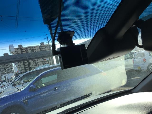 デリカＤ：５ Ｇ　パワーパッケージ　／車検整備付／社外９インチナビゲーション／フルセグ／Ｂｌｕｅｔｏｏｔｈ　ａｕｄｉｏ／全方位モニター／リヤフリップダウンモニター／両側パワースライドドア／パワーバックドア／ドライブレコーダー／ＥＴＣ／（34枚目）