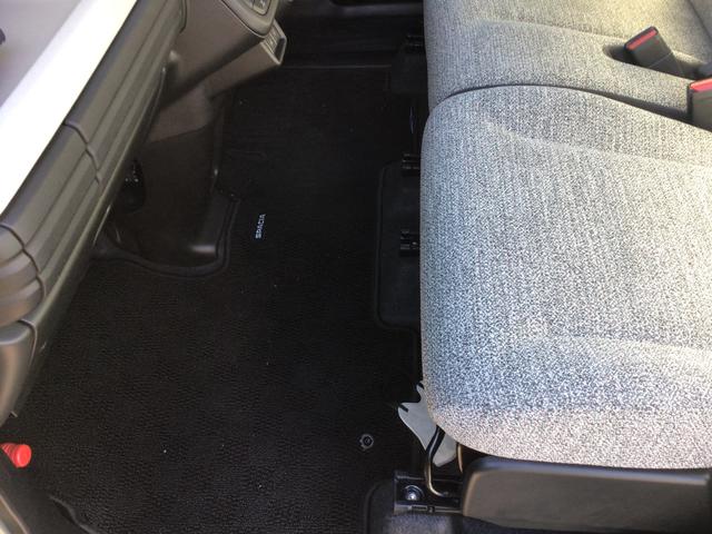 スペーシア ハイブリッドＸ　／全方位モニター付メモリーナビゲーション／フルセグ／セーフティプラスパッケージ／両側パワースライドドア／シートヒーター／デュアルブレーキサポート２／電動パーキングブレーキ／スマートキー／（31枚目）