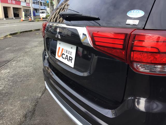 アウトランダーPHEV Gセーフティパッケージ 4WD 純正ナビ マルチアラウンドモニター ワンオーナー スマートキー ハーフレザーシート(72枚目)