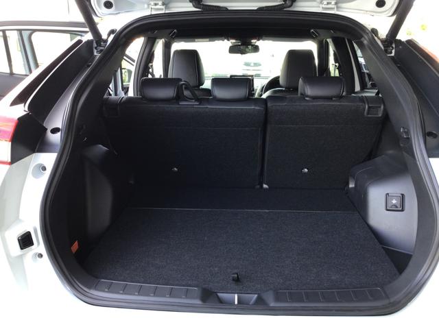エクリプスクロスＰＨＥＶ Ｐ　試乗車／８インチスマホ連携ナビゲーション／フルセグ／マルチアラウンドモニター／ＥＴＣ／全席シートヒーター／ＨＵＤ／パワーバックドア／マイパイロット　１５００Ｗ電源（30枚目）