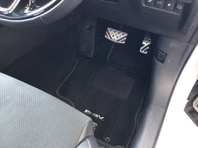 エクリプスクロスＰＨＥＶ Ｐ　試乗車／８インチスマホ連携ナビゲーション／フルセグ／マルチアラウンドモニター／ＥＴＣ／全席シートヒーター／ＨＵＤ／パワーバックドア／マイパイロット　１５００Ｗ電源（31枚目）