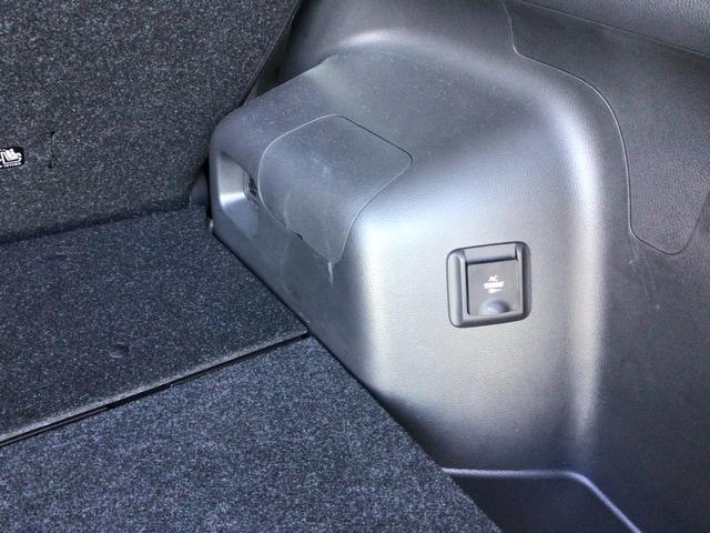 エクリプスクロスＰＨＥＶ Ｐ　試乗車／８インチスマホ連携ナビゲーション／フルセグ／マルチアラウンドモニター／ＥＴＣ／全席シートヒーター／ＨＵＤ／パワーバックドア／マイパイロット　１５００Ｗ電源（36枚目）