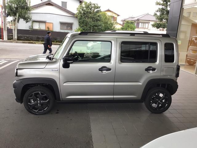 ハスラー タフワイルドターボ 【メーカー9インチナビ】【全方位カメラ】 スマホ連携 DVD再生】【純正アルミホイール】 【コーナーセンサー】【レーンアシスト】衝突被害軽減システム(3枚目)