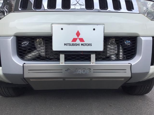 デリカＤ：５ シャモニー　ディラーワンオーナ車　社外マフラー　楽ナビ　ＥＴＣ　ＪＡＯＳ部品　スモークフィルム　バックカメラ　後席モニター　外装部品　地デジ　ブルートゥース（7枚目）