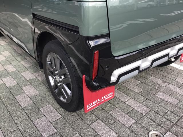 デリカミニ Ｔ　プレミアム　４ＷＤ　純正９型ナビゲーション　全周囲カメラ　衝突軽減　マイパイロット　デジタルインナーミラー　両側電動スライドドア　Ｂｌｕｅｔｏｏｔｈ　ＬＥＤヘッド・フォグ　ＥＴＣ　外装カスタム有（10枚目）