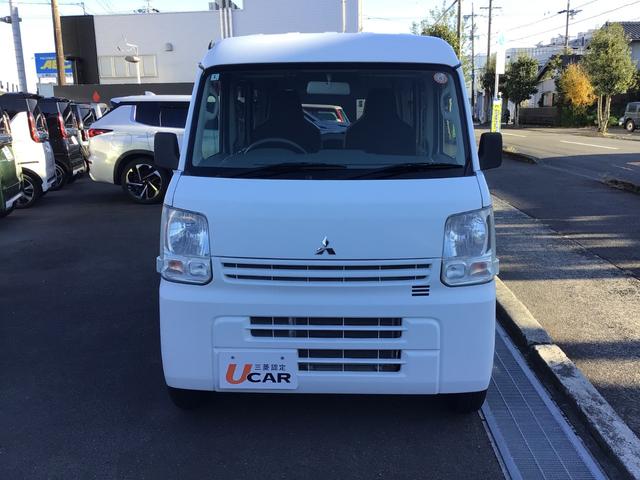 ミニキャブバン 　ハイルーフ　キーレスエントリー　エアコン　パワステ　運転席Ｐ／Ｗ★走行距離１８１００ｋｍ　スピーカー　ラジオ（3枚目）