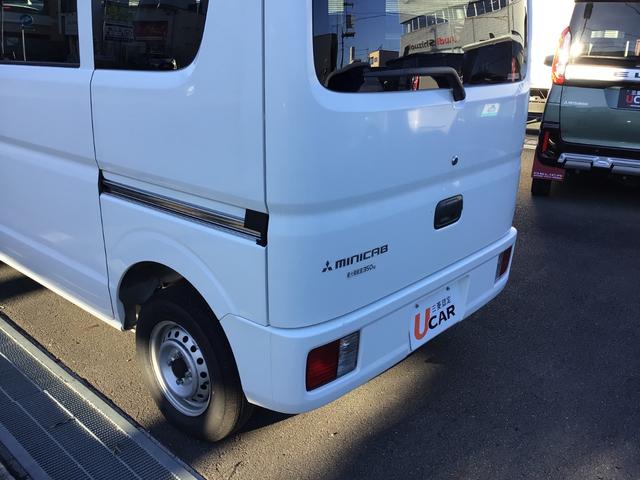 ミニキャブバン 　ハイルーフ　キーレスエントリー　エアコン　パワステ　運転席Ｐ／Ｗ★走行距離１８１００ｋｍ　スピーカー　ラジオ（7枚目）