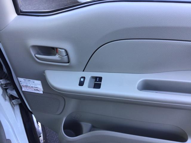 ミニキャブバン 　ハイルーフ　キーレスエントリー　エアコン　パワステ　運転席Ｐ／Ｗ★走行距離１８１００ｋｍ　スピーカー　ラジオ（32枚目）