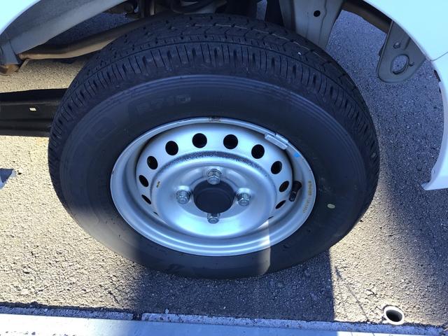 ミニキャブバン 　ハイルーフ　キーレスエントリー　エアコン　パワステ　運転席Ｐ／Ｗ★走行距離１８１００ｋｍ　スピーカー　ラジオ（35枚目）