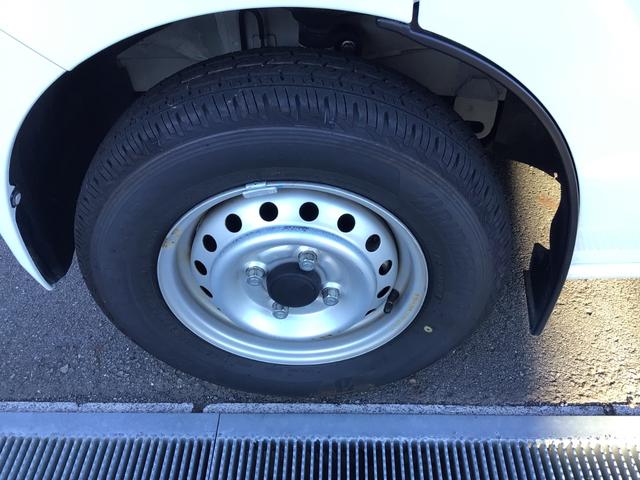 ミニキャブバン 　ハイルーフ　キーレスエントリー　エアコン　パワステ　運転席Ｐ／Ｗ★走行距離１８１００ｋｍ　スピーカー　ラジオ（37枚目）