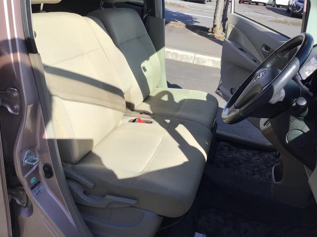 ムーヴ Ｘ　ワンオーナ車　現状販売　ナビ　スマートキー　ブルートゥース　車検２０２６年４月まで　ディラー整備記録簿有り（17枚目）