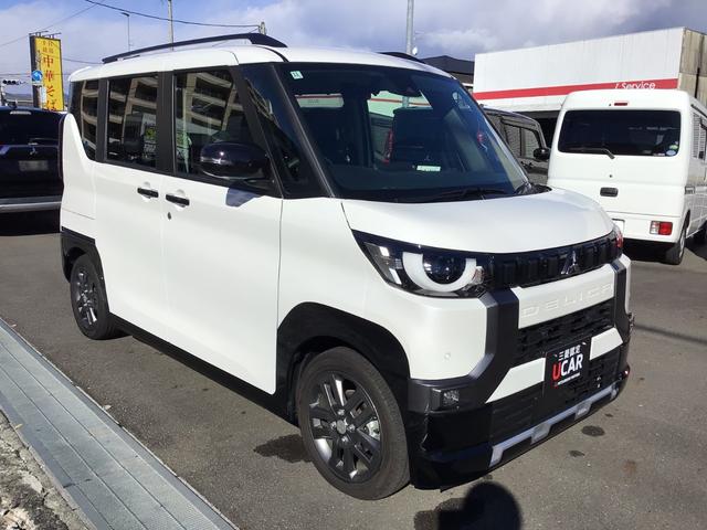 デリカミニ Ｔ　プレミアム　禁煙車　　全方位カメラ　デジタルインナーミラー　マイパイロット　パドルシフト　ハンズフリー付両側電動ドア　ハンドルヒーター　ダウンヒルアシスト（2枚目）