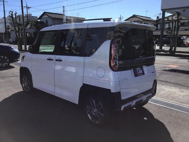 デリカミニ Ｔ　プレミアム　禁煙車　　全方位カメラ　デジタルインナーミラー　マイパイロット　パドルシフト　ハンズフリー付両側電動ドア　ハンドルヒーター　ダウンヒルアシスト（7枚目）