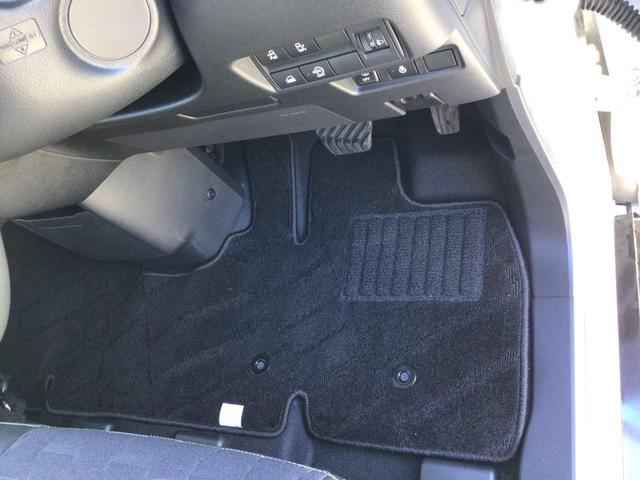 デリカミニ Ｔ　プレミアム　禁煙車　　全方位カメラ　デジタルインナーミラー　マイパイロット　パドルシフト　ハンズフリー付両側電動ドア　ハンドルヒーター　ダウンヒルアシスト（41枚目）