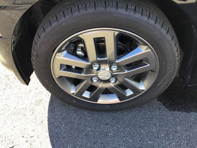 デリカミニ Ｔ　プレミアム　禁煙車　　全方位カメラ　デジタルインナーミラー　マイパイロット　パドルシフト　ハンズフリー付両側電動ドア　ハンドルヒーター　ダウンヒルアシスト（44枚目）