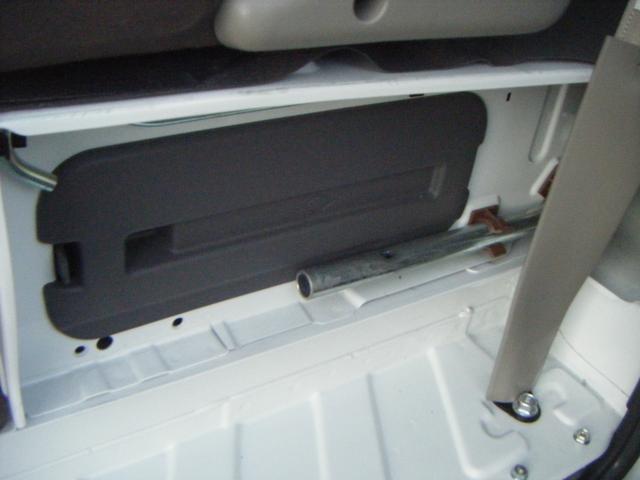 エブリイ ＰＡ　１２か月・走行距離無制限保証　パートタイム４ＷＤ　５ＡＧＳ　走行２８６３２ｋｍ　社外ナビ・ＴＶ　社外キーレス　ＬＥＤヘッドライト　ＥＴＣ（35枚目）