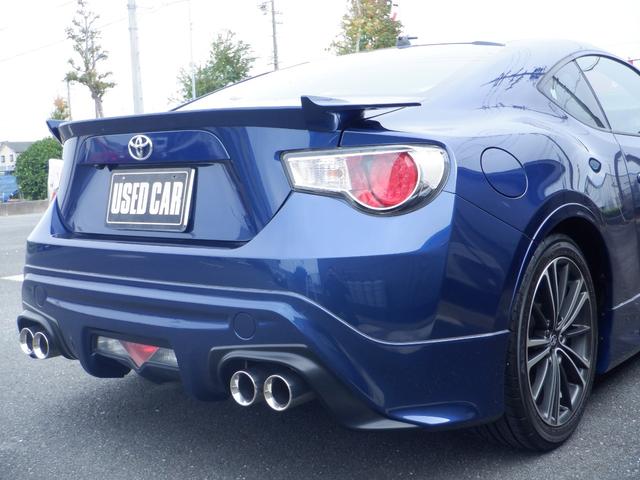 ８６ ＧＴリミテッド　６速ＭＴ・Ｆ／Ｓモデリスタエアロ・ＴＲＤエアロ・ＴＲＤマフラー・ＴＲＤフェンダーエクステンション・純正ナビ／ＴＶ／Ｂｌｕｅｔｏｏｔｈ／バックカメラ・前後ドラレコ・赤黒シート・シートヒーター・ＥＴＣ（16枚目）