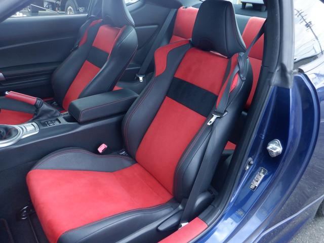 ８６ ＧＴリミテッド　６速ＭＴ・Ｆ／Ｓモデリスタエアロ・ＴＲＤエアロ・ＴＲＤマフラー・ＴＲＤフェンダーエクステンション・純正ナビ／ＴＶ／Ｂｌｕｅｔｏｏｔｈ／バックカメラ・前後ドラレコ・赤黒シート・シートヒーター・ＥＴＣ（21枚目）