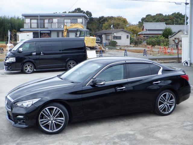 スカイライン ２００ＧＴ－ｔタイプＳＰ　純正メーカーナビ・フルセグＴＶ・Ｂｌｕｅｔｏｏｔｈ・黒革シート・全方位カメラ・ＬＥＤライト・レーダークルーズコントロール・純正１９インチアルミ・シートヒーター・パドルシフト・ＥＴＣ・禁煙車（5枚目）