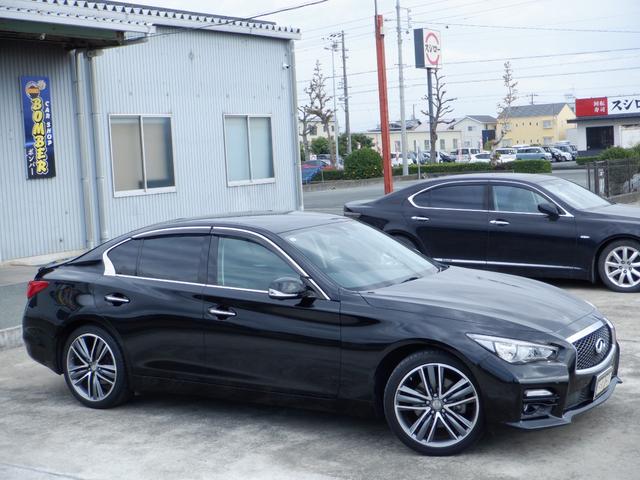 スカイライン ２００ＧＴ－ｔタイプＳＰ　純正メーカーナビ・フルセグＴＶ・Ｂｌｕｅｔｏｏｔｈ・黒革シート・全方位カメラ・ＬＥＤライト・レーダークルーズコントロール・純正１９インチアルミ・シートヒーター・パドルシフト・ＥＴＣ・禁煙車（8枚目）