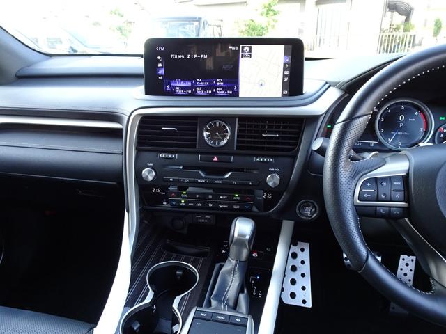 RX RX300 Fスポーツ TRDフルエアロ&マフラー 後期型 サンルーフ 全方位カメラ ブラックコンビレザー 後席シートヒーター BSM HUD TVキャンセラー ベンチレーション 衝突軽減 レーダークルーズ AC100V(22枚目)