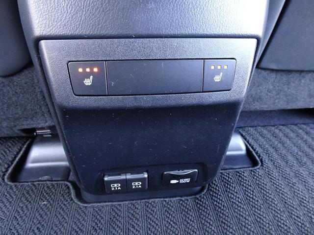 RX RX300 Fスポーツ TRDフルエアロ&マフラー 後期型 サンルーフ 全方位カメラ ブラックコンビレザー 後席シートヒーター BSM HUD TVキャンセラー ベンチレーション 衝突軽減 レーダークルーズ AC100V(32枚目)