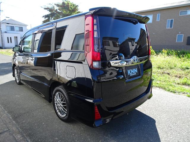 ノア ハイブリッドSi ダブルバイビー トヨタセーフティセンス 純正10インチナビ アルパインフリップダウンM 両側電動スライド ハーフレザー ドライブレコーダー リアスポイラー オートハイビーム LEDライト Bカメラ HDMI&USB(17枚目)