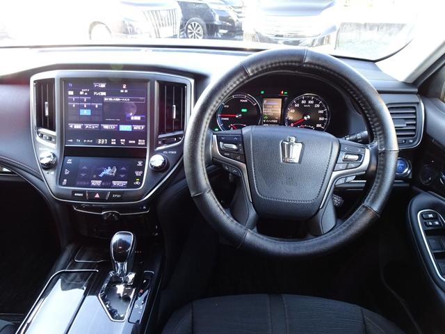 クラウンハイブリッド アスリートＳ　後期型　純正オプションフロントリアエアロ　メーカーナビ　セーフティセンス　トランクスポイラー　Ｂカメラ　レーダークルーズ　リアガラスフィルム　ドラレコ　サンシェード　ハンドルヒーター　ＴＶキャンセラー（9枚目）