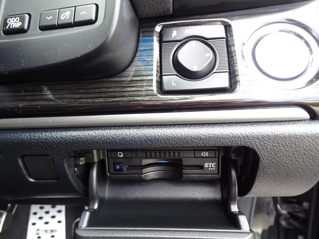 クラウンハイブリッド アスリートＳ　Ｊ－フロンティア　セーフティセンス　後期型　メーカーナビ　ハーフレザーシート　レーダークルーズ　１８インチＡＷ　バックカメラ　コンビハンドル　ＴＶキャンセラー　カーテシーイルミ　パワーシート　シートヒーター　グー鑑定済（67枚目）